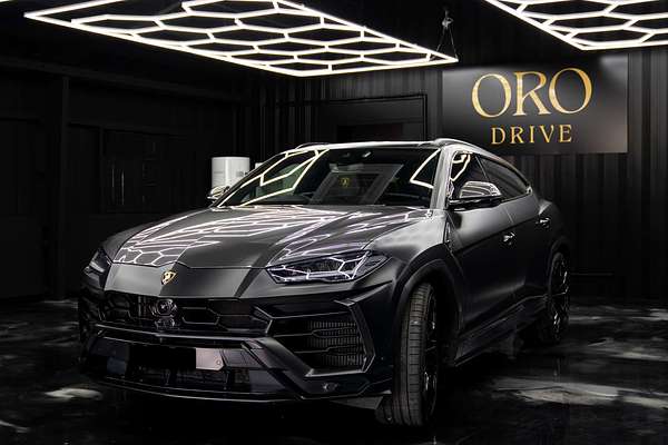 2021 Lamborghini Urus 636