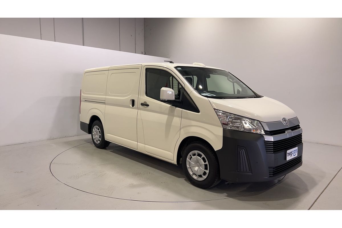 2024 Toyota Hiace GDH300R LWB