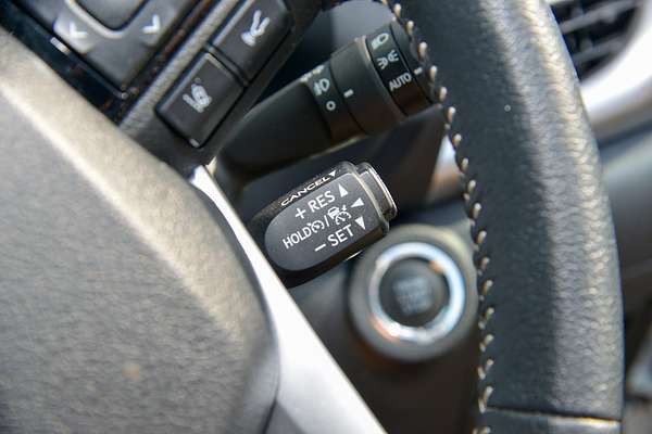 2021 Toyota Hilux SR5 GUN126R 4X4 thumb-14