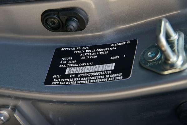 2021 Toyota Hilux SR5 GUN126R 4X4 thumb-21
