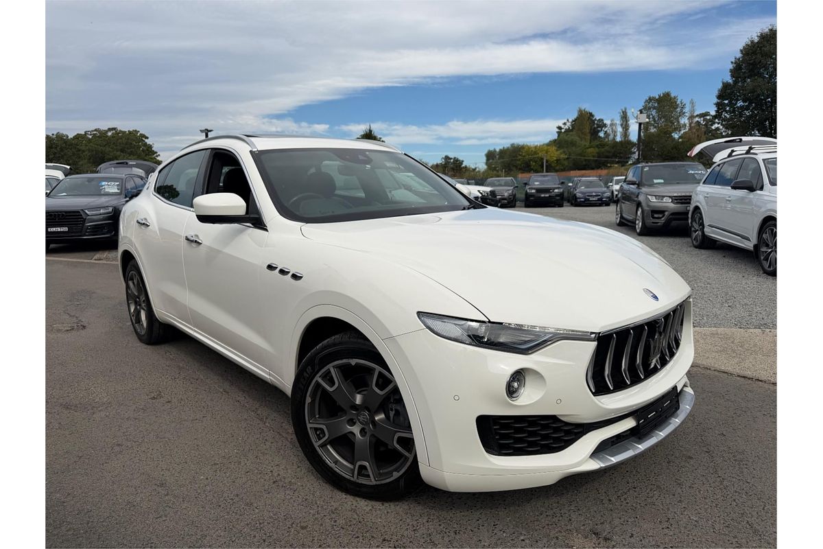2017 Maserati Levante Sport M161