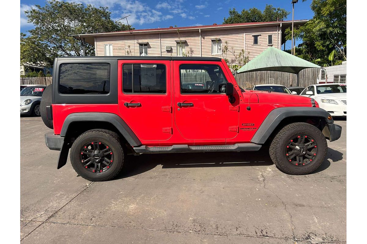 2013 Jeep Wrangler Unlimited Sport JK