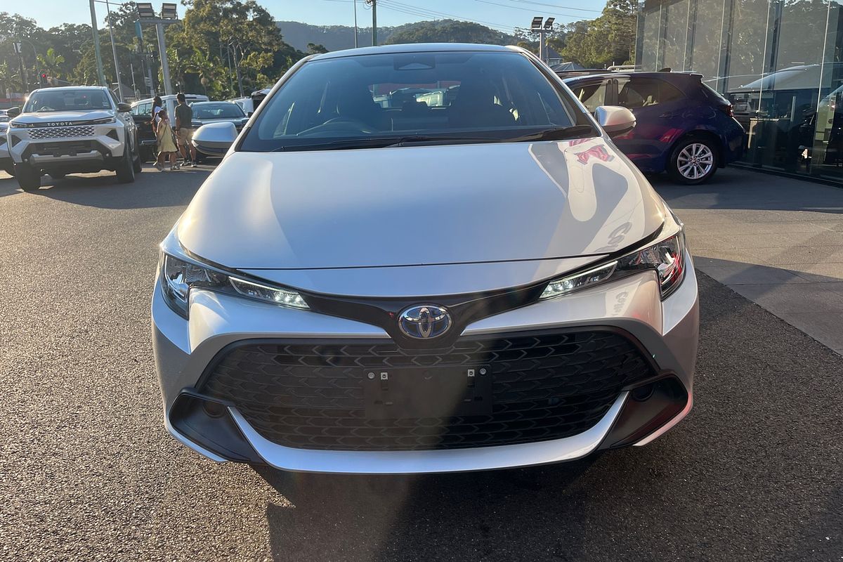 2025 Toyota Corolla Ascent Sport Hybrid ZWE219R
