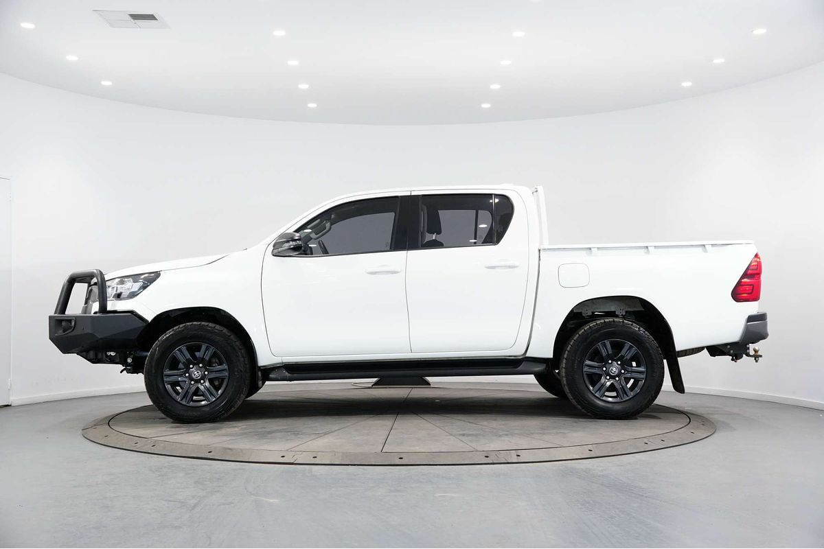 2023 Toyota Hilux SR GUN126R 4X4