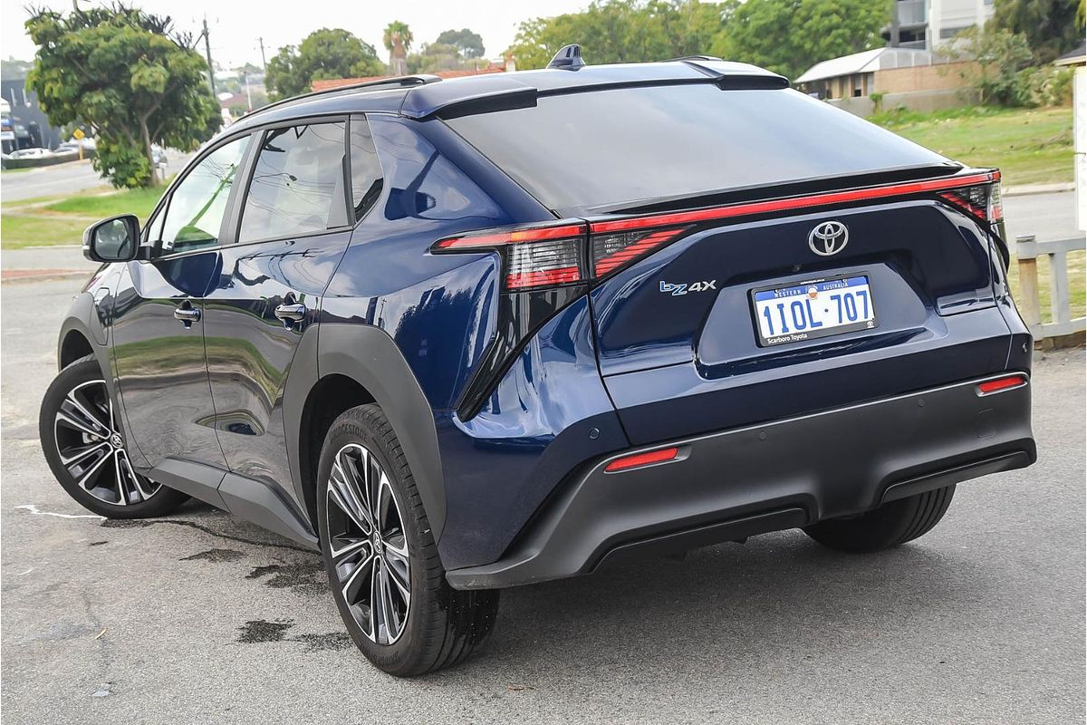 2025 Toyota bZ4X XEAM10R
