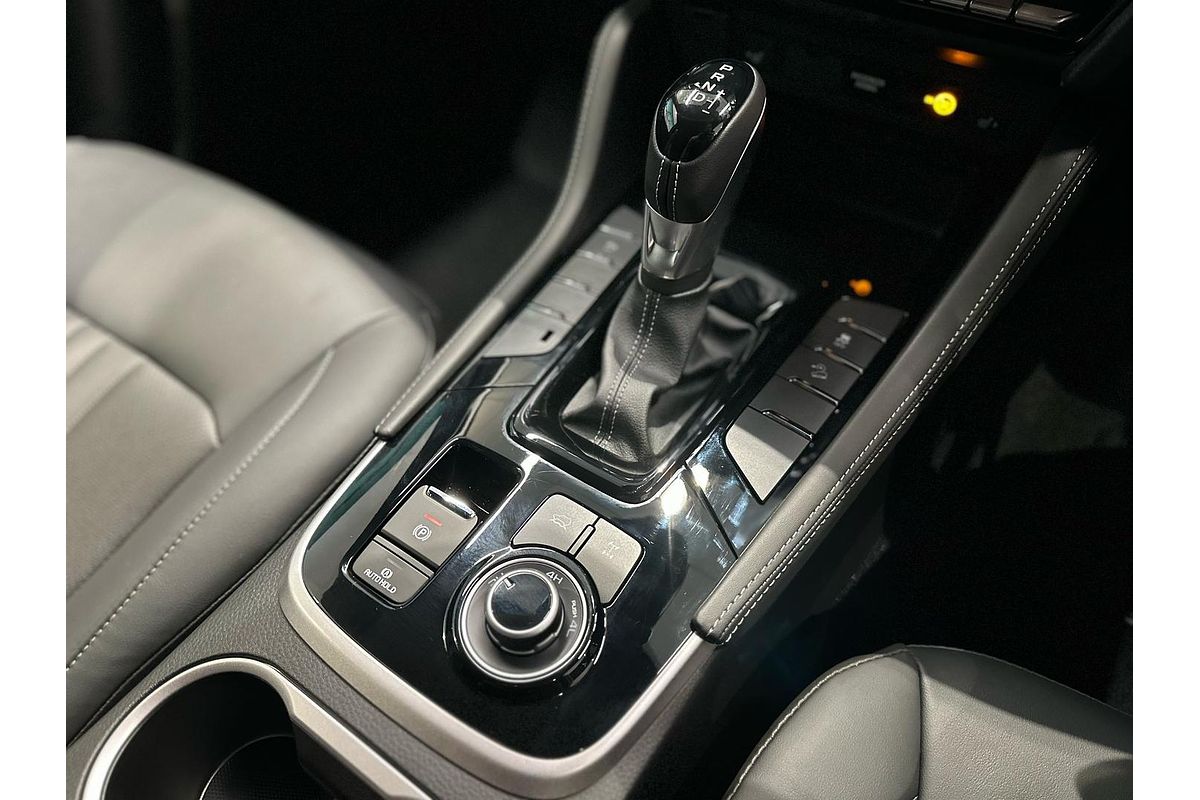 2026 Isuzu MU-X LS-T
