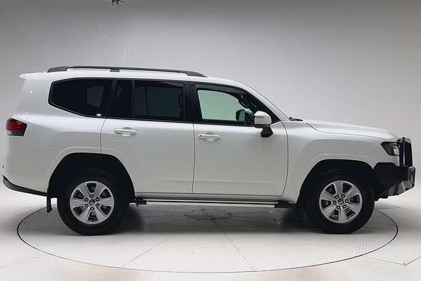 2023 Toyota Landcruiser GXL FJA300R thumb-8