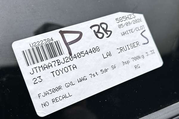 2023 Toyota Landcruiser GXL FJA300R thumb-23