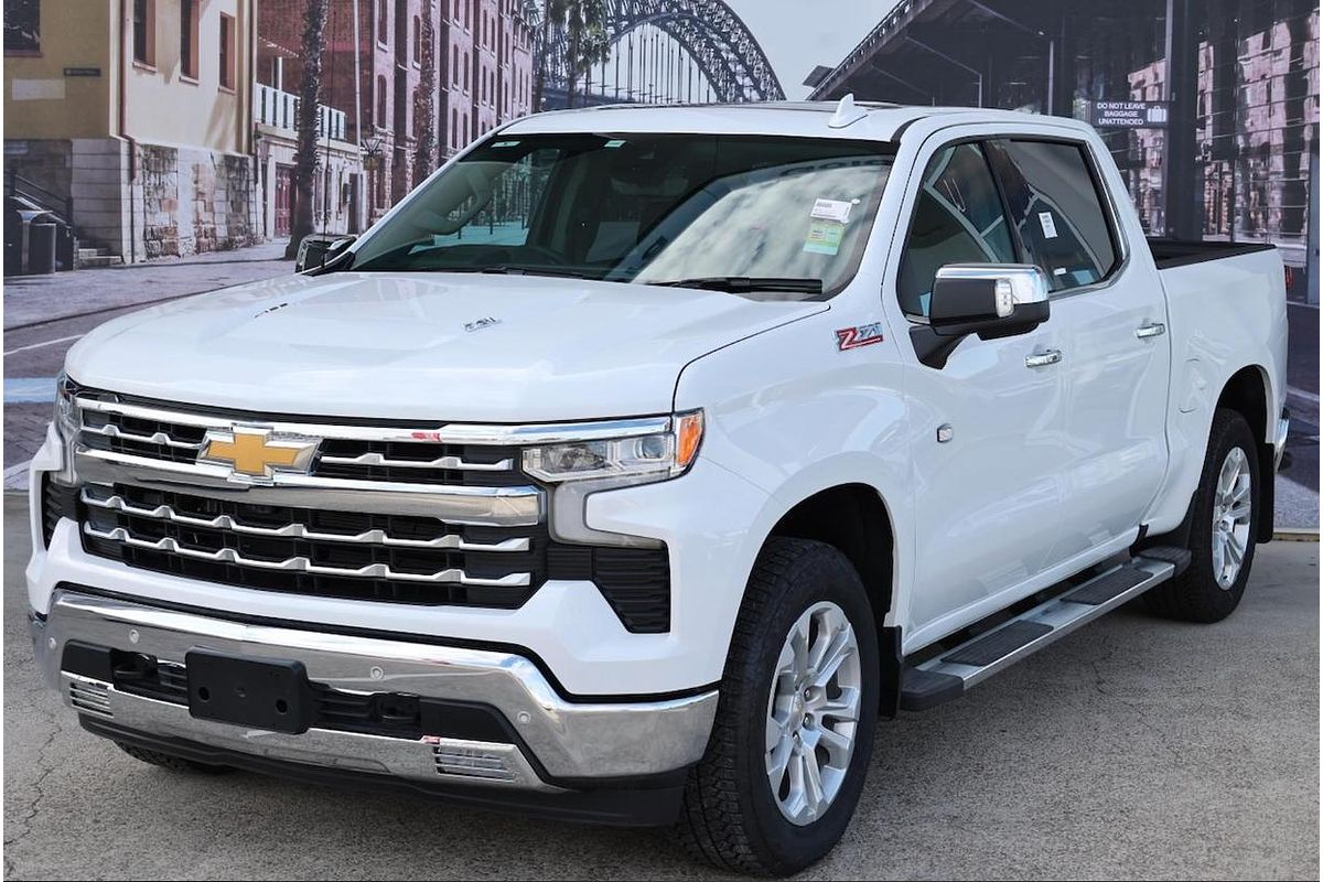 2025 Chevrolet Silverado 1500 LTZ Premium W/Tech Pack T1 4X4