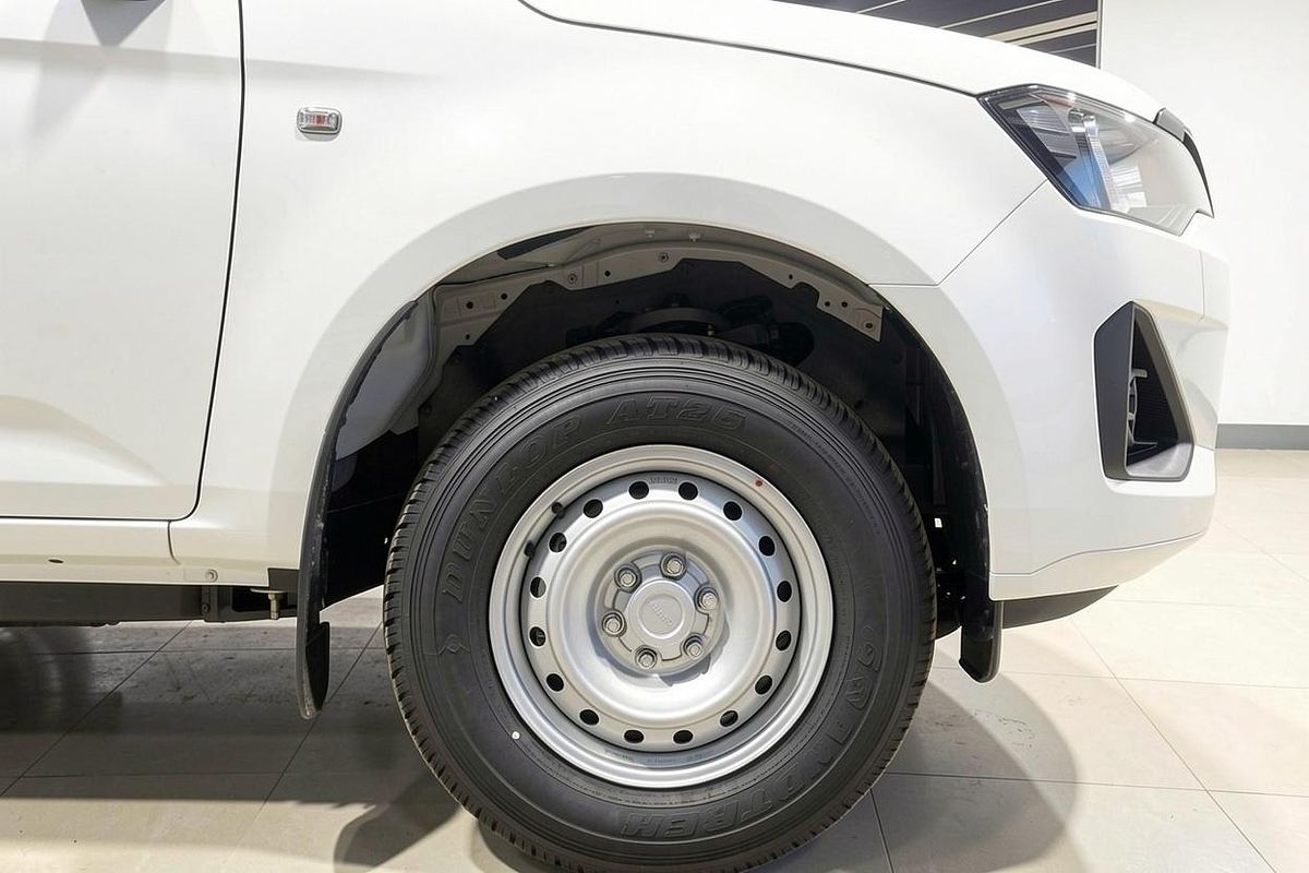 2025 Isuzu D-MAX SX High Ride Rear Wheel Drive image 13