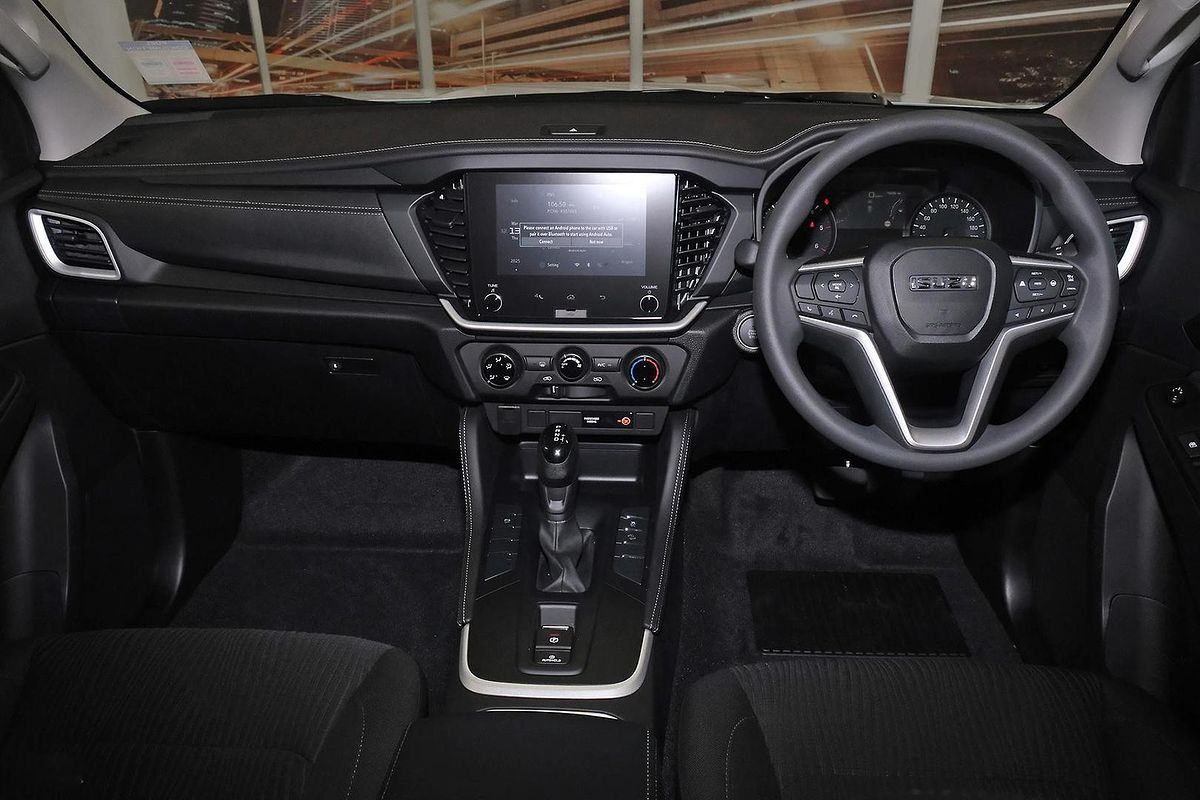 2026 Isuzu MU-X LS-M image 2