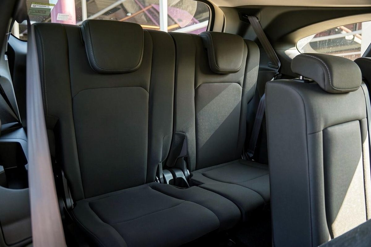 2026 Isuzu MU-X LS-M image 11