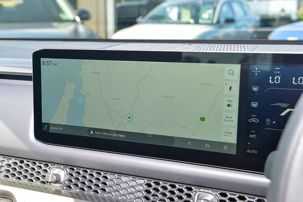 2025 Kia Tasman SX TK 4X4 thumb-10