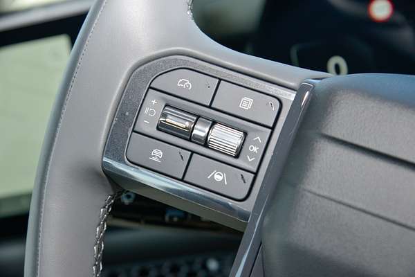 2025 Kia Tasman SX TK 4X4 thumb-11