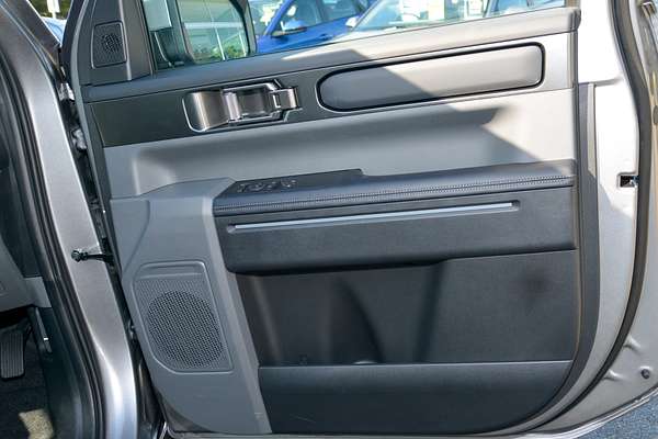 2025 Kia Tasman SX TK 4X4 thumb-14
