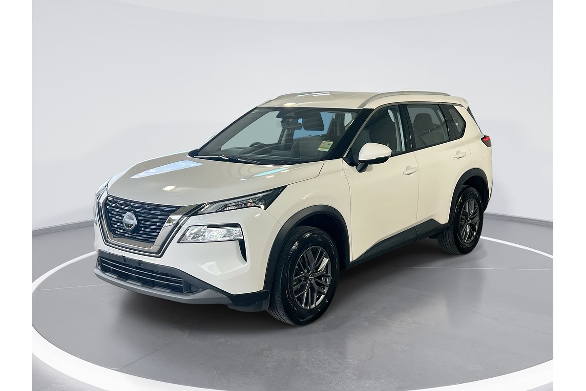 2024 Nissan X-TRAIL ST T33