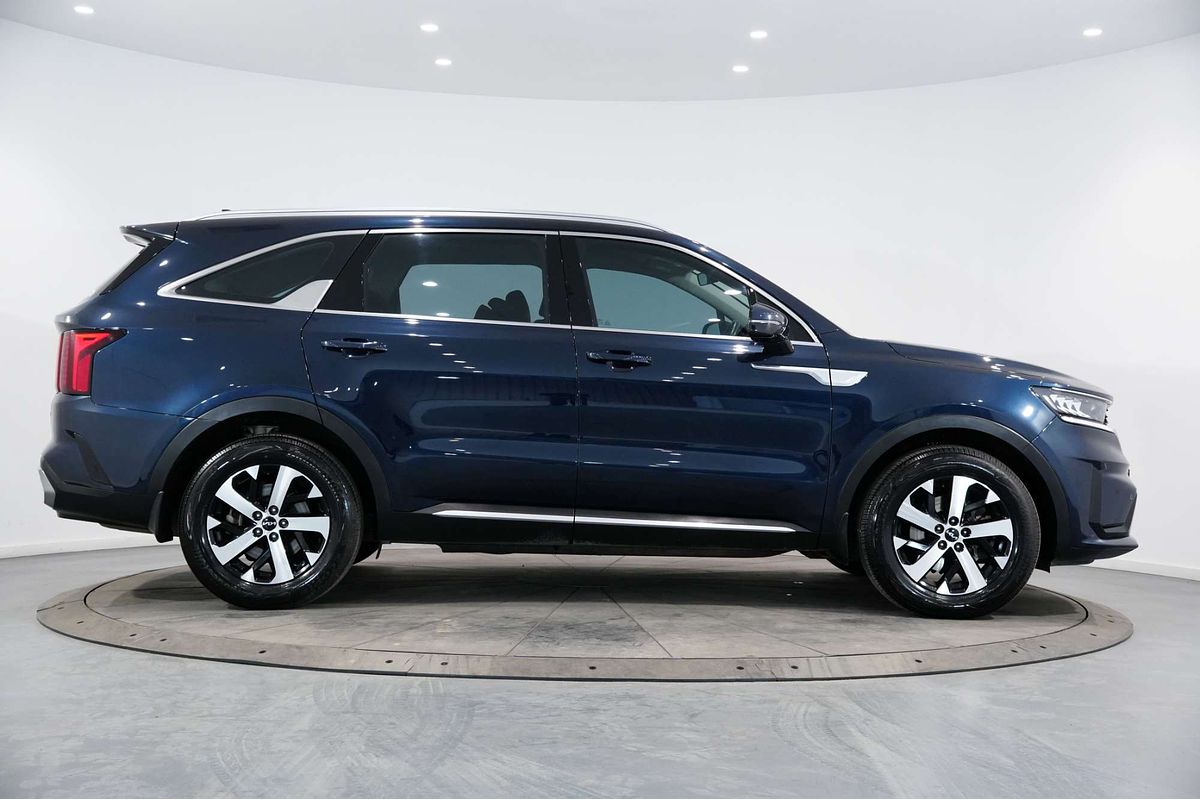 2022 Kia Sorento Sport MQ4