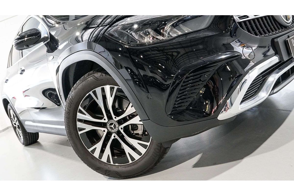 2025 Mercedes-Benz GLA-Class GLA250 e with EQ hybrid technology H247