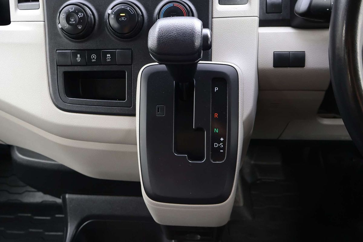 2024 Toyota Hiace GDH300R LWB
