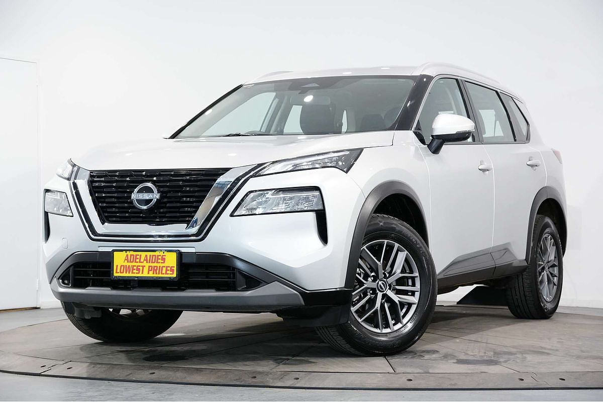2024 Nissan X-TRAIL ST T33