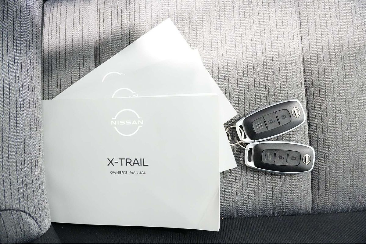 2024 Nissan X-TRAIL ST T33