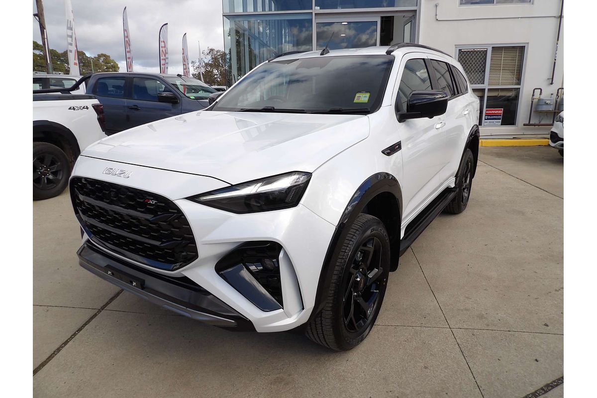 2026 Isuzu MU-X X-TERRAIN