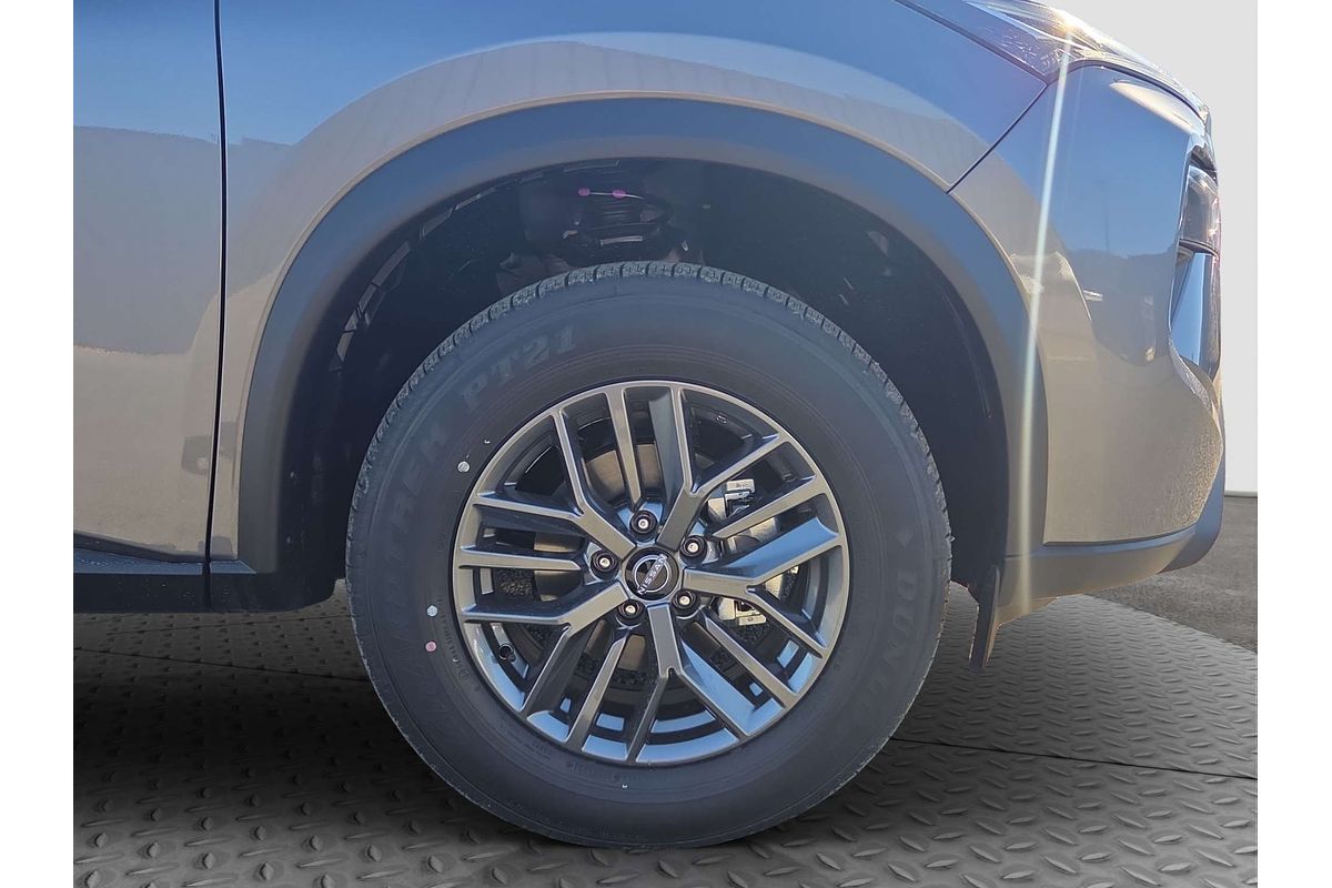 2026 Nissan X-TRAIL ST T33 image 26