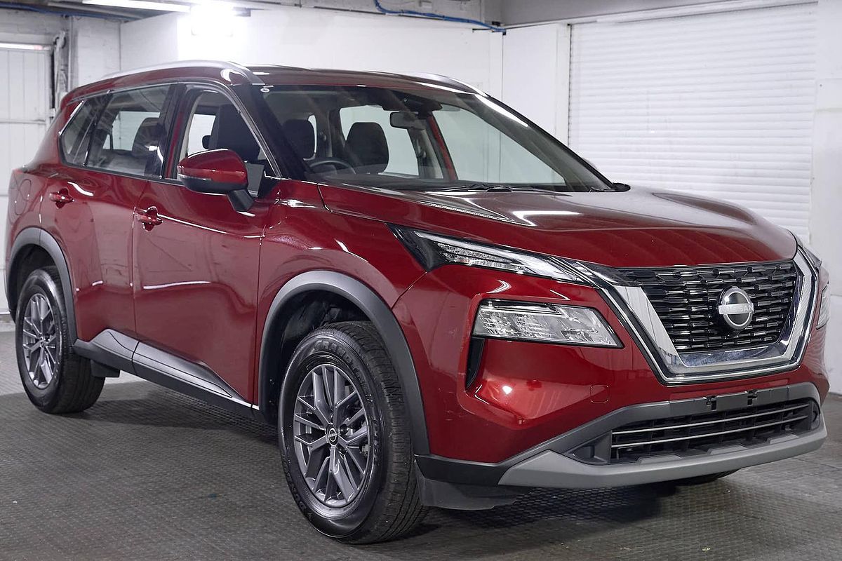 2024 Nissan X-TRAIL ST T33
