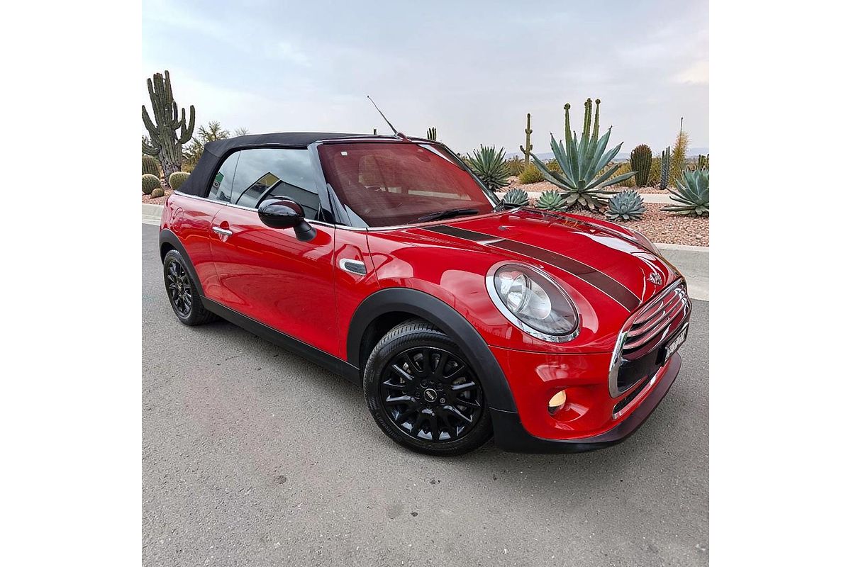 2017 MINI Convertible Cooper F57