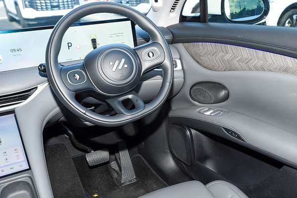 2025 MG IM6 Premium S12L thumb-17