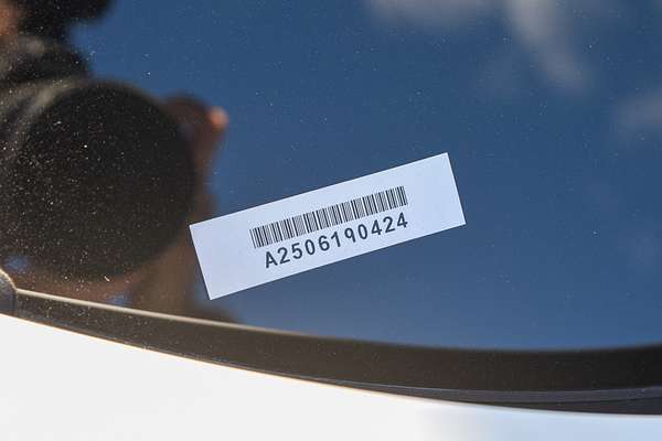 2025 MG IM6 Premium S12L thumb-21