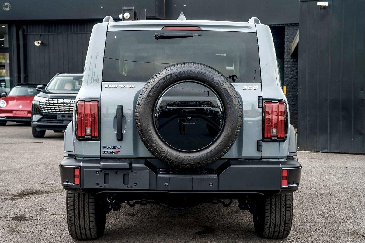 2026 GWM Tank 300 Ultra Hi4-T PHEV P01