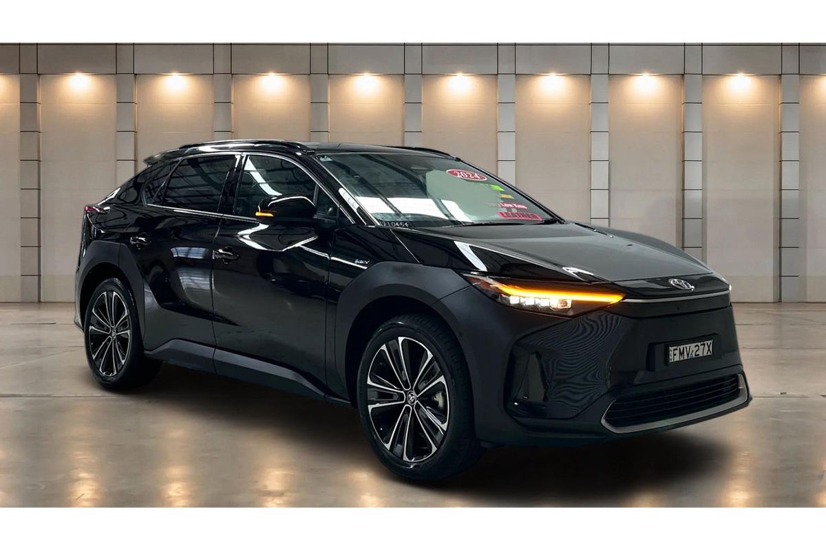 2024 Toyota bZ4X YEAM15R