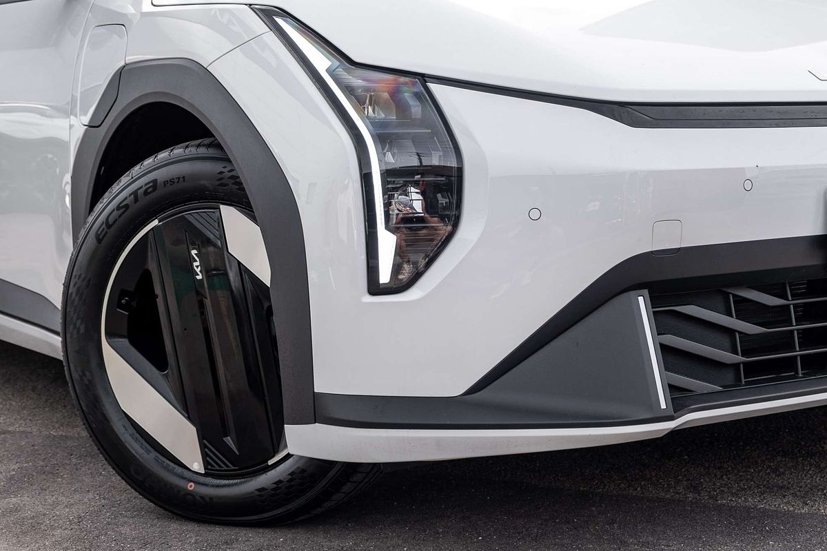 2026 Kia EV4 Air Standard Range CT