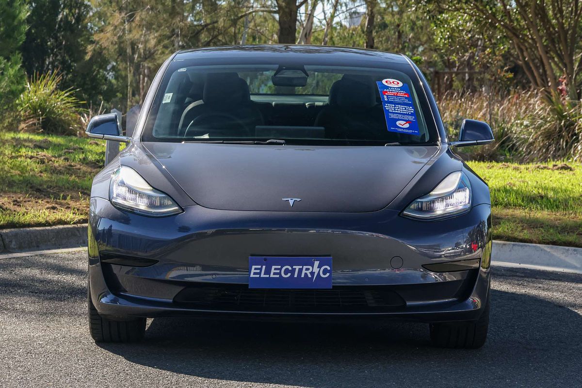 2019 Tesla Model 3 Standard Range Plus