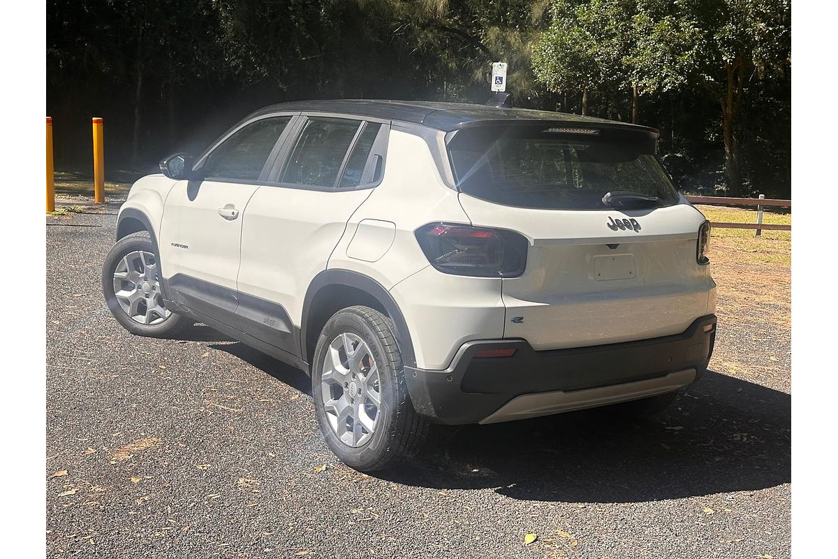 2024 Jeep Avenger Limited JJ