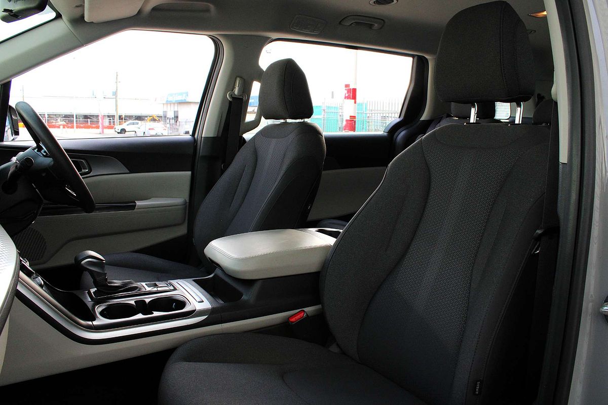2024 Kia Carnival S KA4