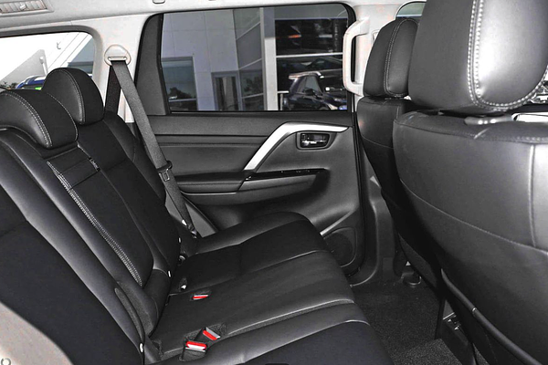 2025 Mitsubishi Pajero Sport Exceed QG 4X4