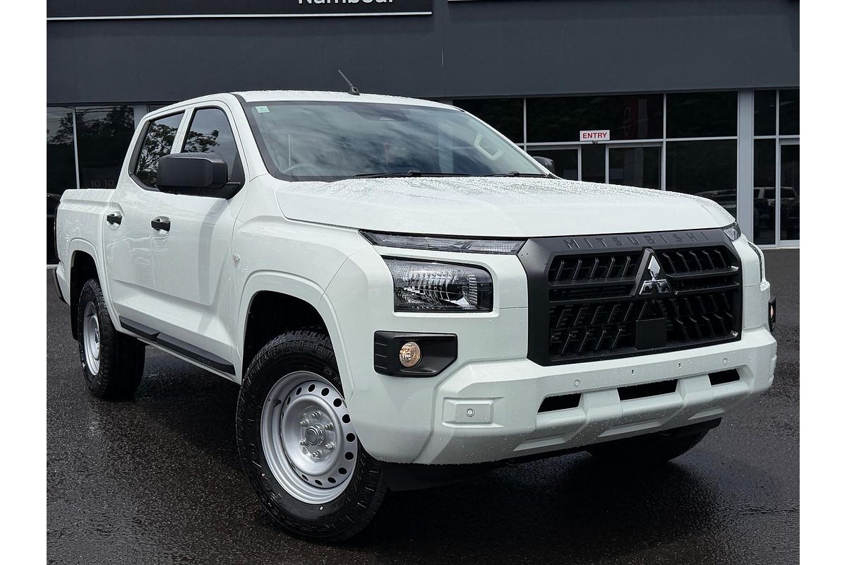 2025 Mitsubishi Triton GLX MV 4X4