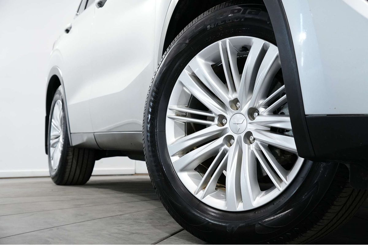2023 Mitsubishi Outlander ES ZM