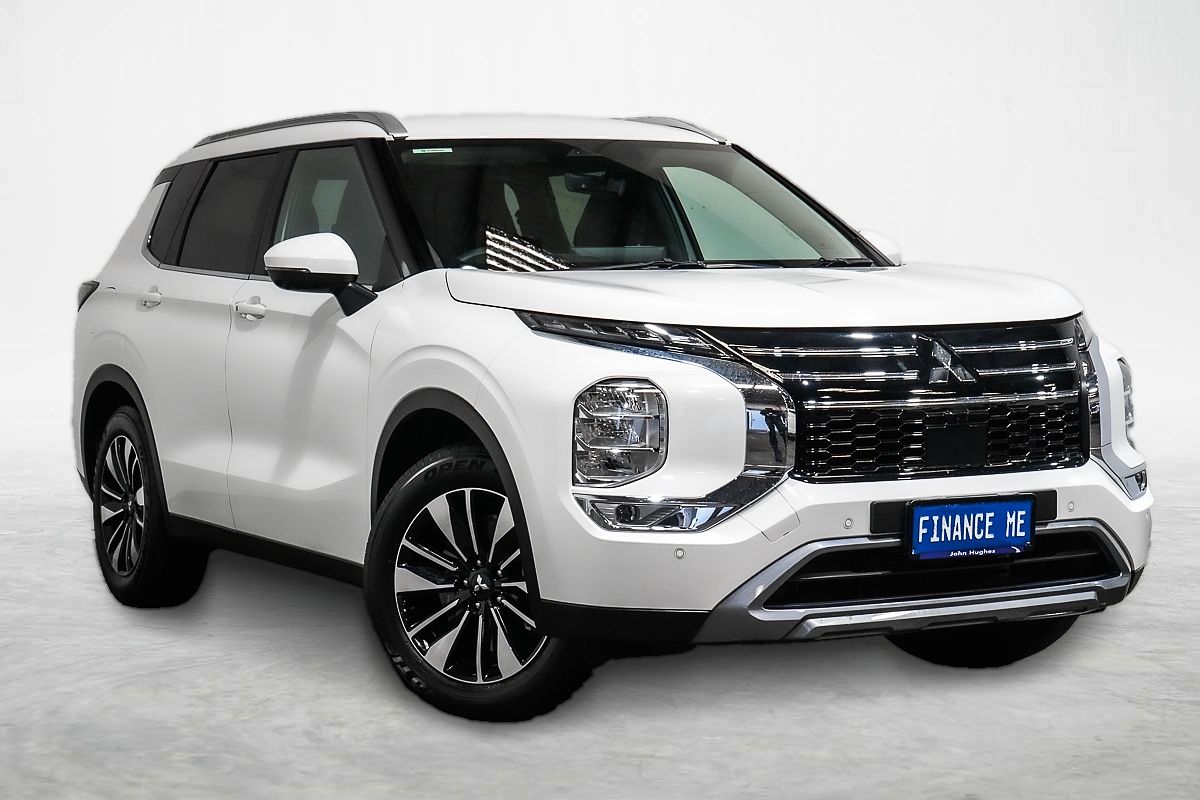 2025 Mitsubishi Outlander LS ZM
