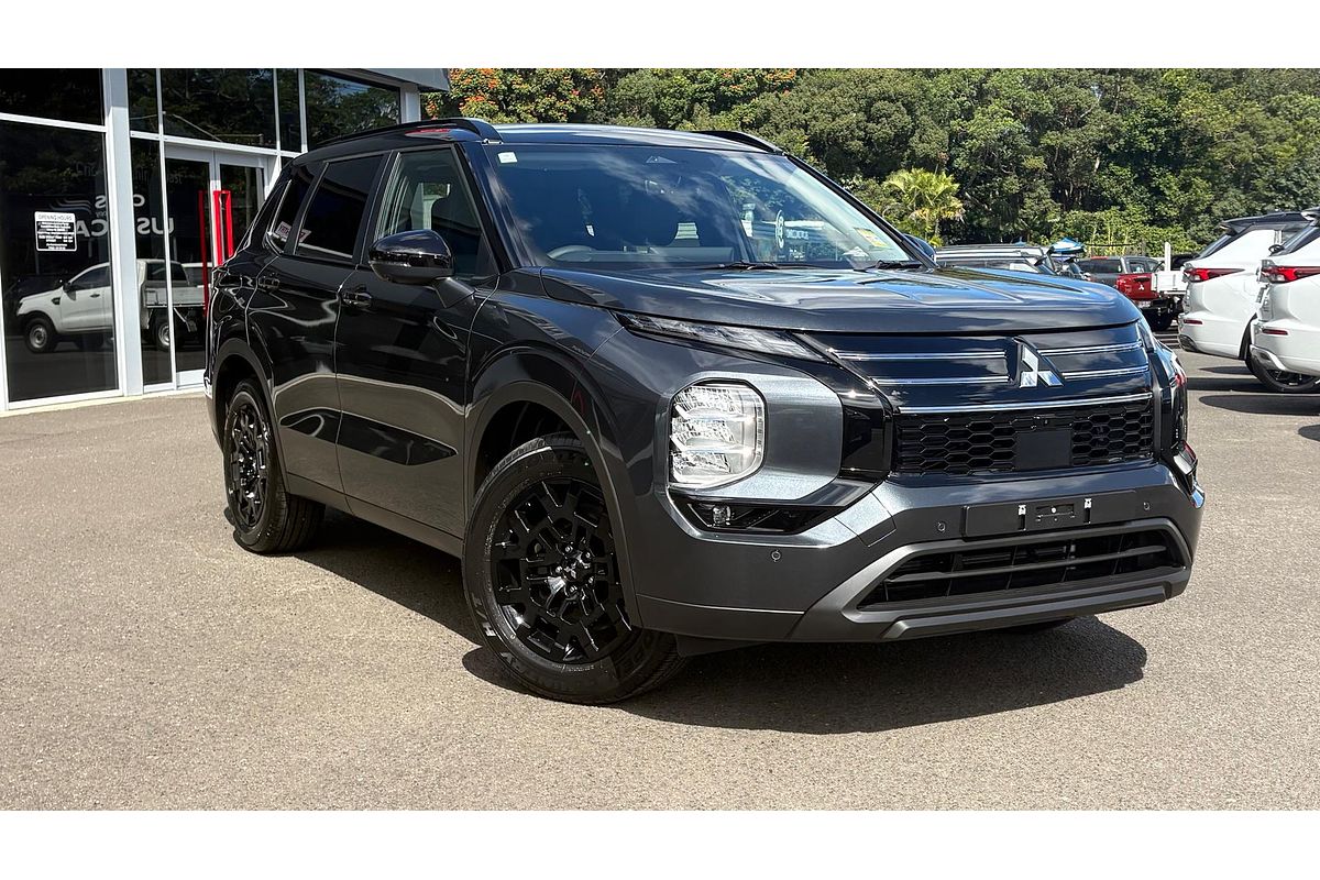 2025 Mitsubishi Outlander LS ZM