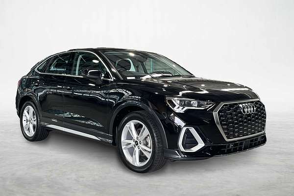 2024 Audi Q3 35 TFSI S line F3