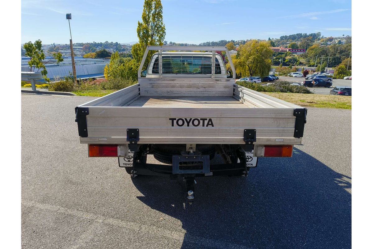 2019 Toyota Hilux SR GUN126R 4X4