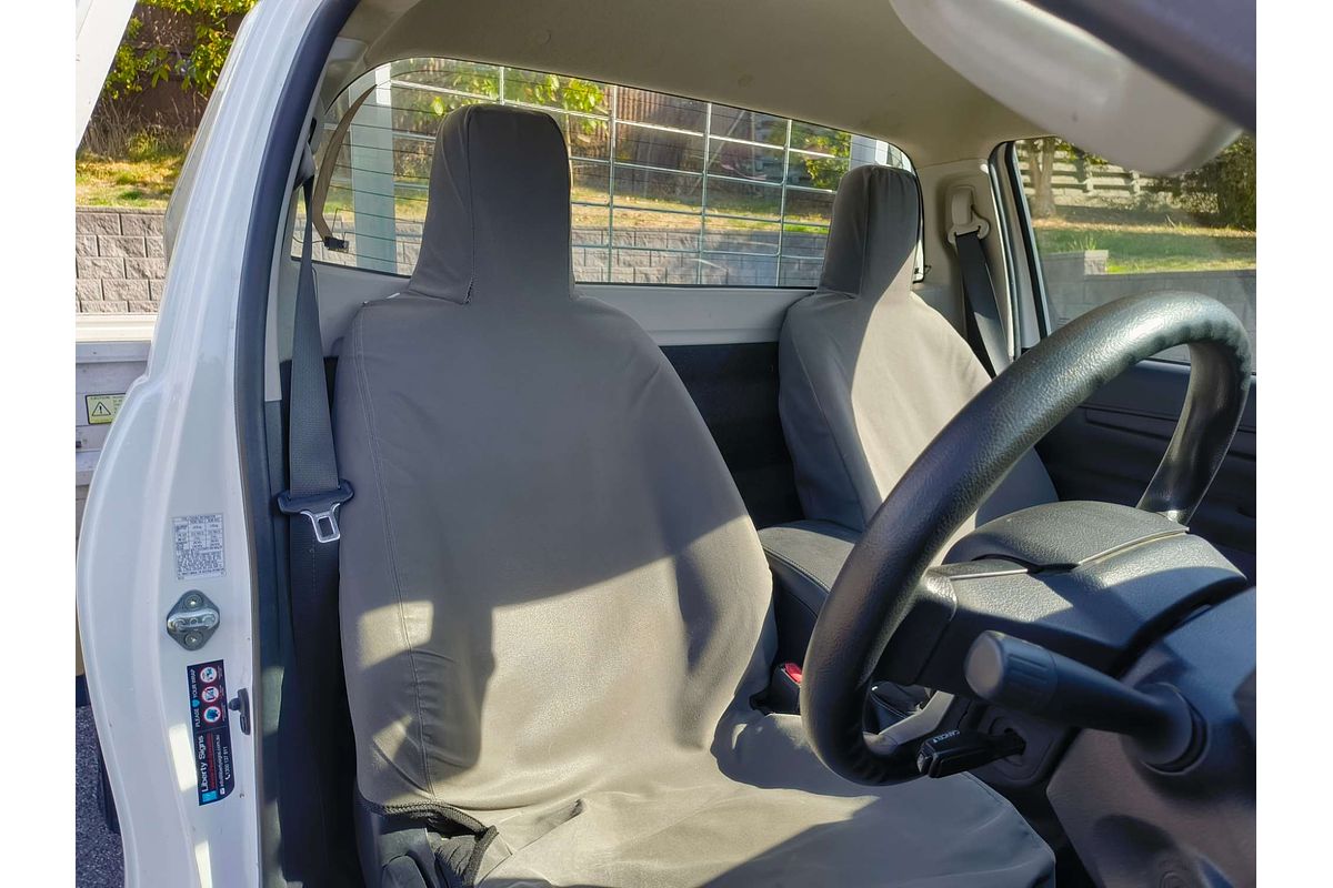 2019 Toyota Hilux SR GUN126R 4X4