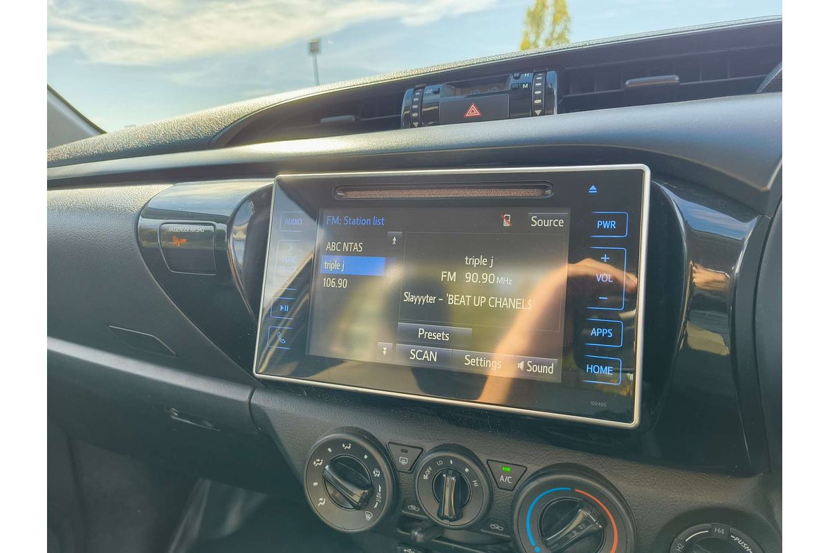 2019 Toyota Hilux SR GUN126R 4X4