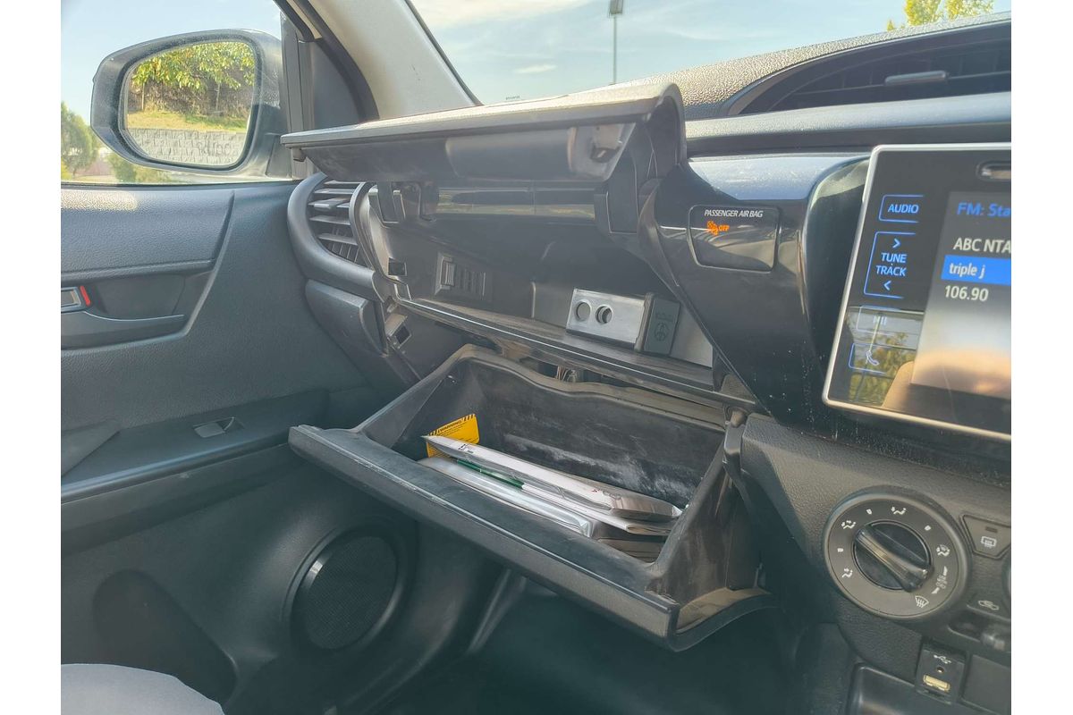 2019 Toyota Hilux SR GUN126R 4X4