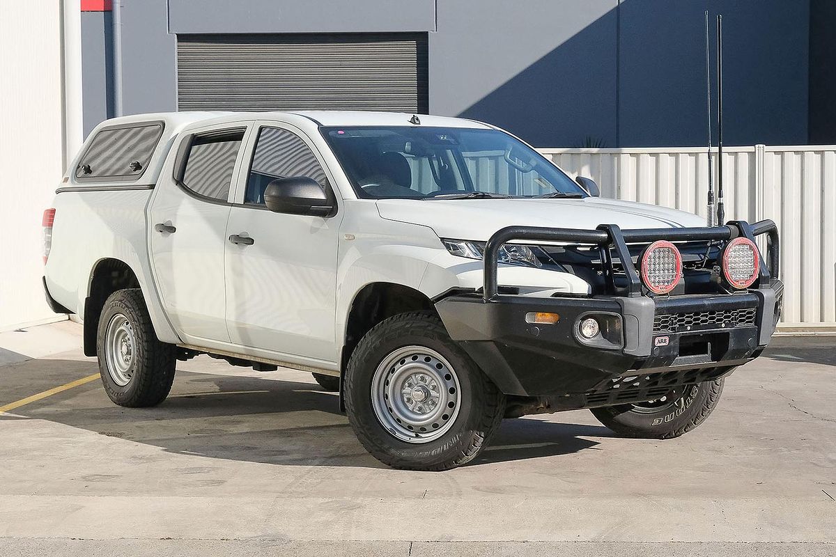 2021 Mitsubishi Triton GLX MR 4X4