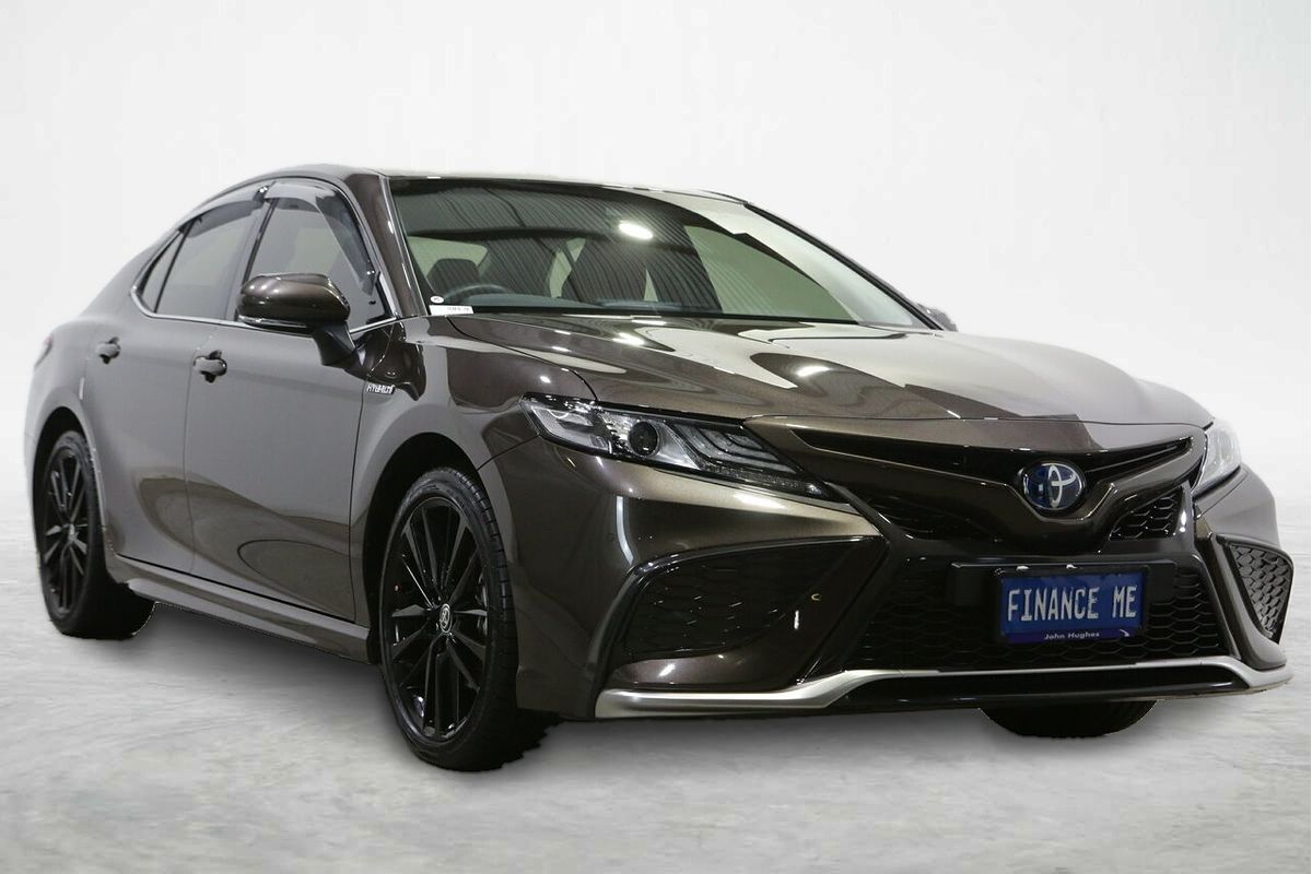 2024 Toyota Camry SX AXVH70R