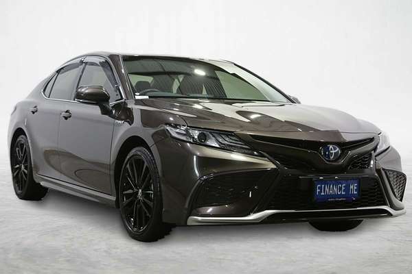 2024 Toyota Camry SX AXVH70R